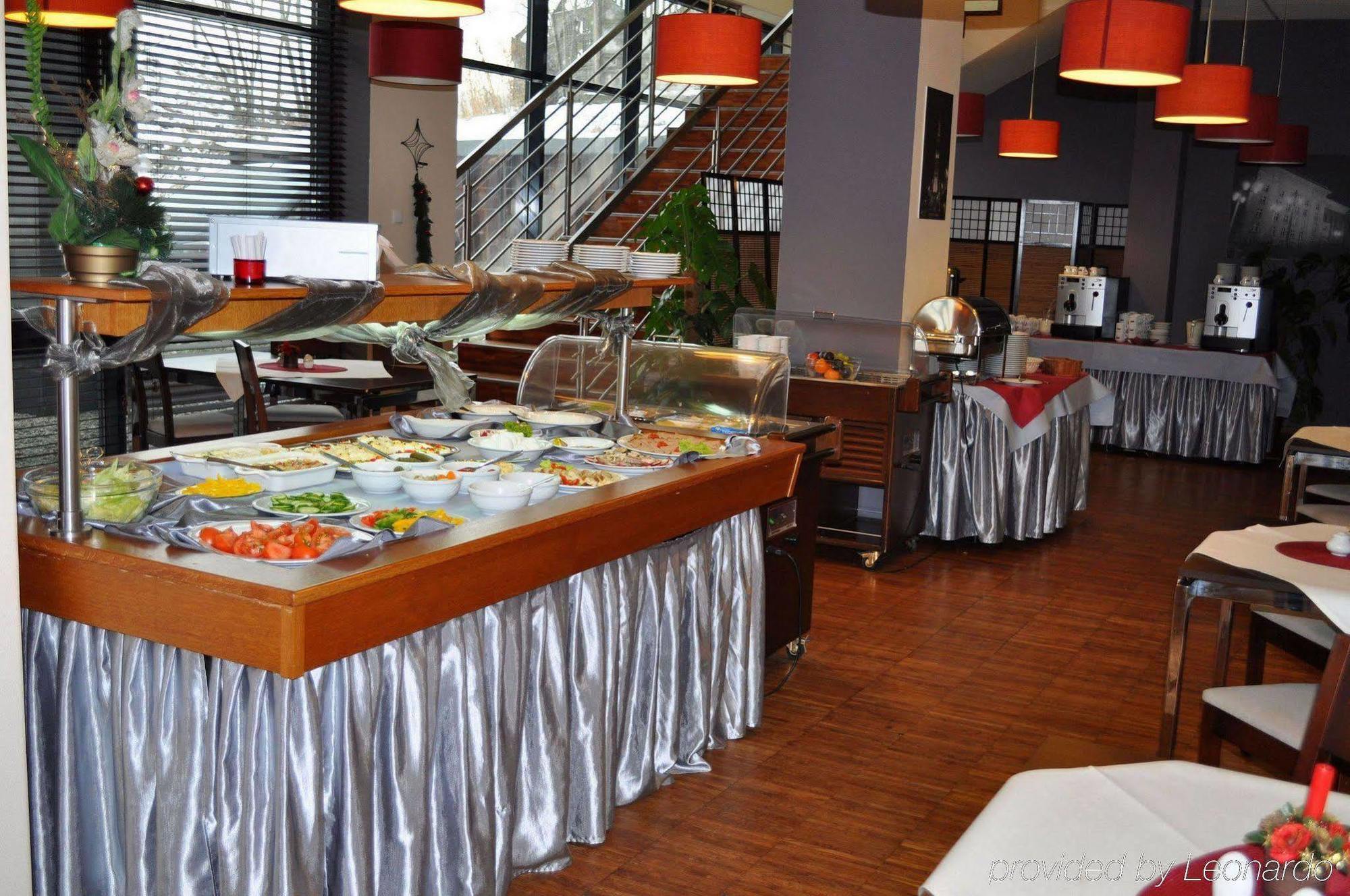 Economy Silesian Hotel Katowice Exterior photo